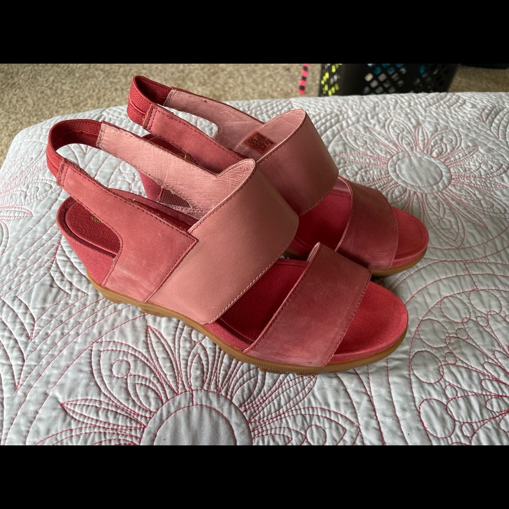 Sorel sandals Joanie II size 10
